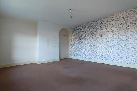 63 Bartle Lane, Bradford, BD7 4QA