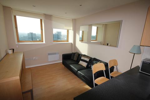 2 bedroom flat to rent - 160 Bothwell Street - Available 8th June 2022