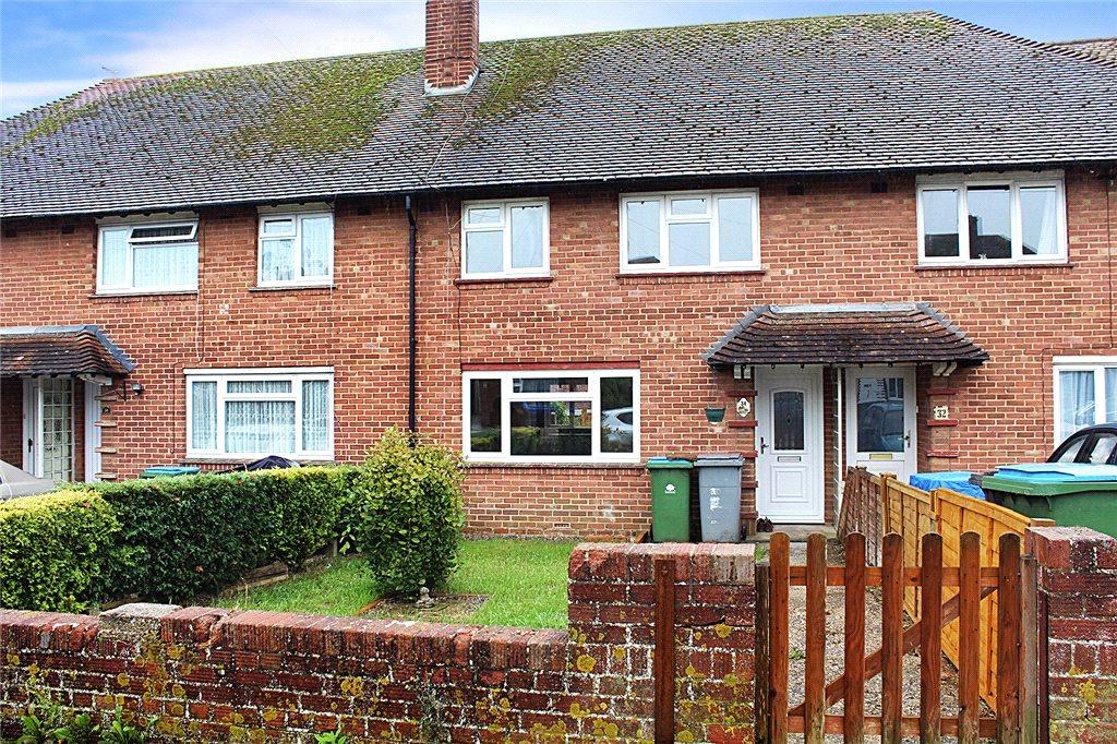 Belloc Road, Littlehampton, West Sussex 3 bed terraced house £1,100 pcm (£254 pw)