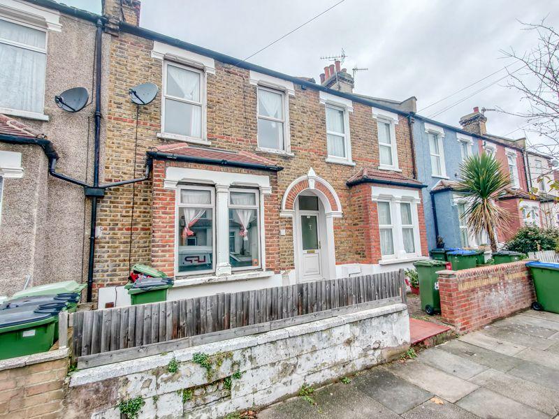 Bannockburn Road, Plumstead 2 bed terraced house £350,000