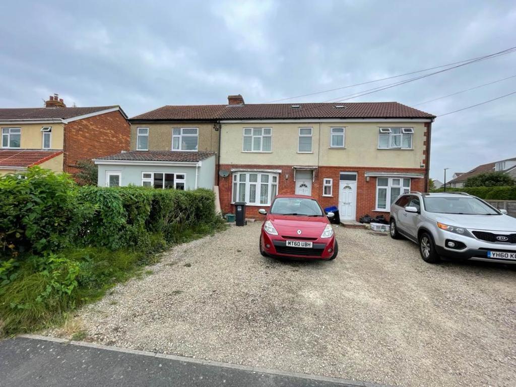 Old Bristol Road, Worle, WestonsuperMare 3 bed house £900 pcm (£208 pw)