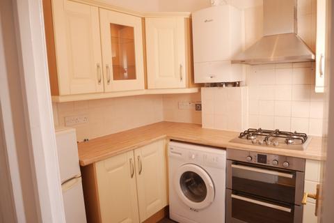 2 bedroom flat to rent - Eton Villas , Shrubbery Road,