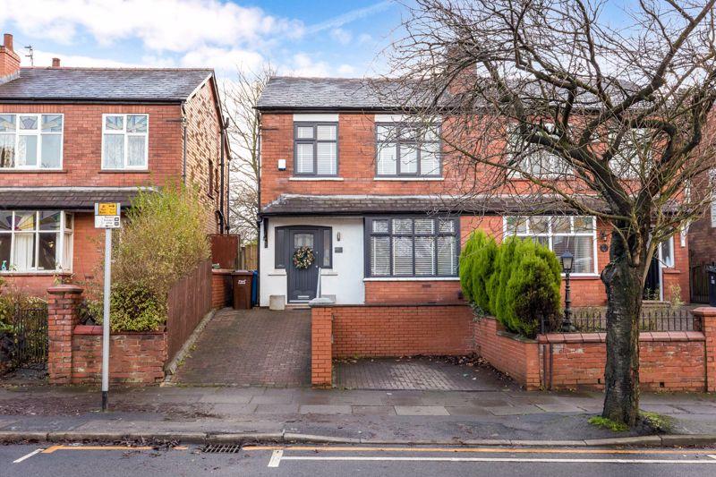 Walkden Avenue, Swinley, WN1 2JH 3 bed semidetached house £225,000