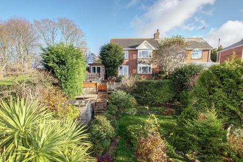 57 Birchy Barton Hill, Exeter, EX1 3EX