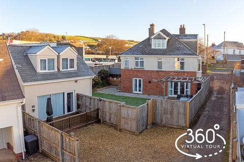 Wellclose Exeter Road, Braunton, EX33 2BJ