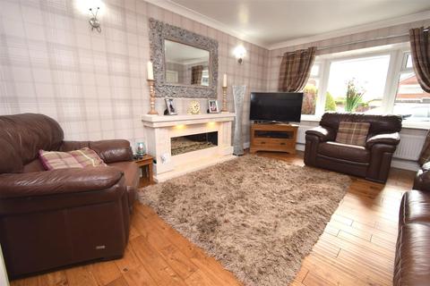 9 Daisy Hall Drive, Westhoughton, Bolton, BL5 2SA