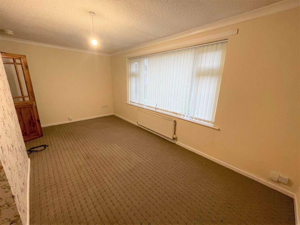 Timperley Lane, Leigh 2 bed semidetached bungalow £199,950