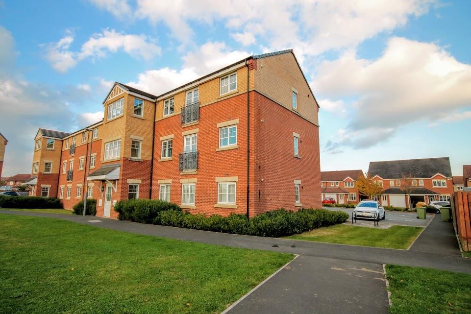 Longleat Walk Ingleby Barwick, Stockton On Tees 2 bed apartment £575