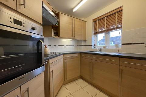 1 bedroom apartment for sale - Imber Court George Street, Warminster