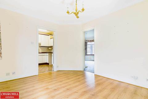 18 Roding View, Buckhurst Hill, IG9 6AQ