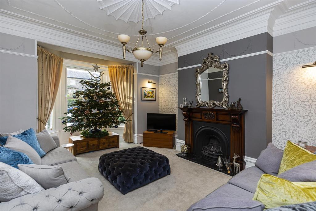 8 Heath Avenue, Manor Heath, Halifax 5 bed terraced house £485,000