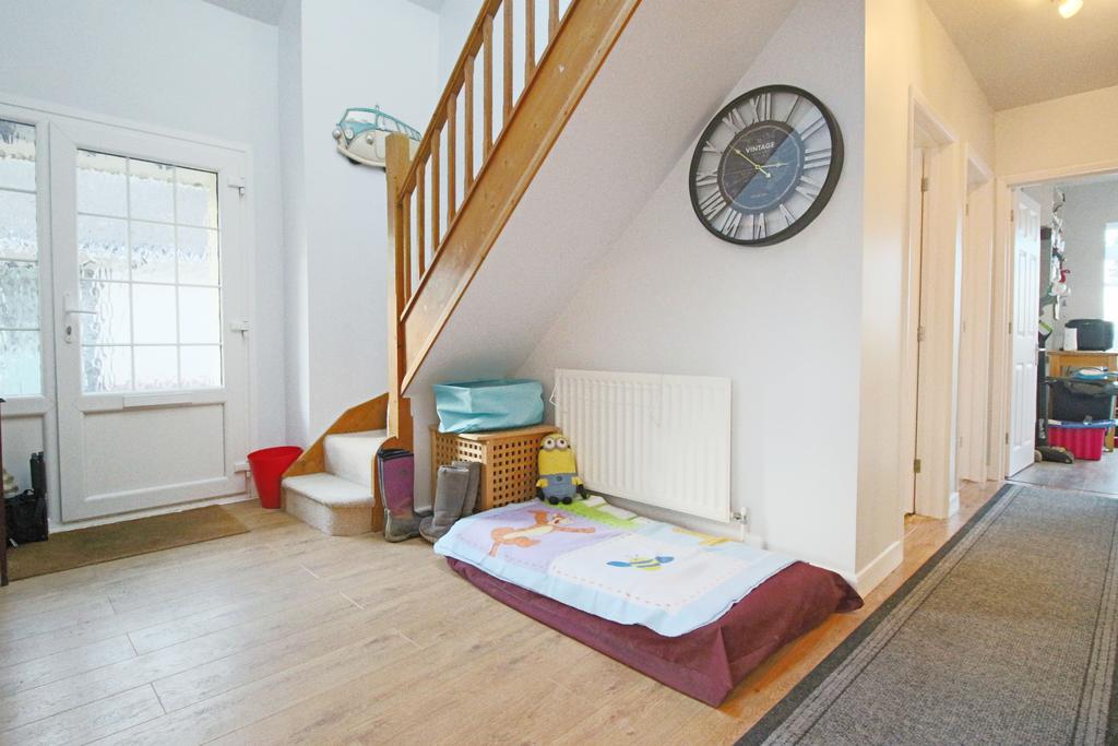 Mackie Avenue, Keymer, Hassocks, West... 4 bed bungalow £650,000