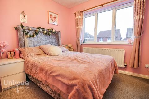 12 Cathrow Way, Thornton-cleveleys, FY5 5NG