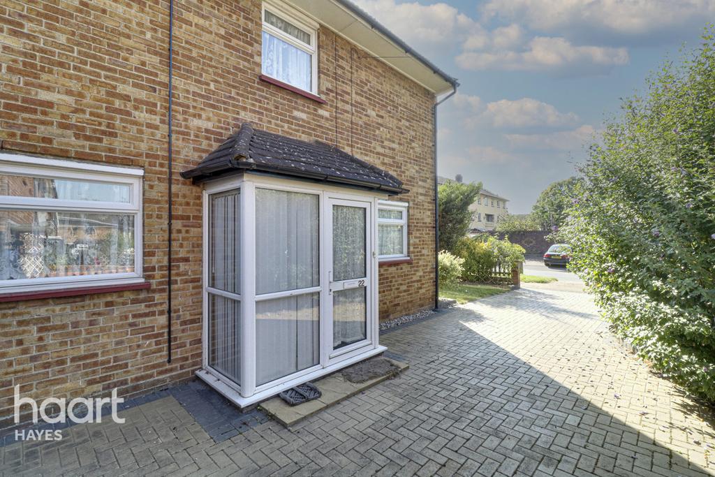 Heather Lane, WEST DRAYTON 3 bed end of terrace house £525,000