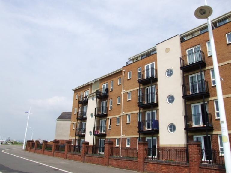 Jersey Quay, Port Talbot... 3 bed flat £145,000