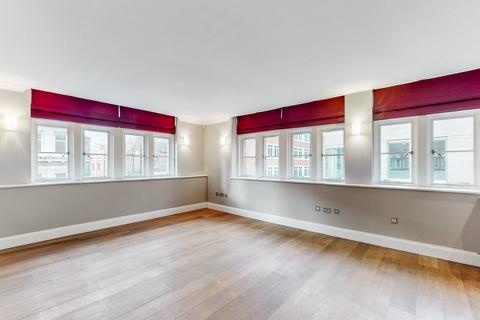 3 bedroom apartment to rent, Tudor Street, EC4Y