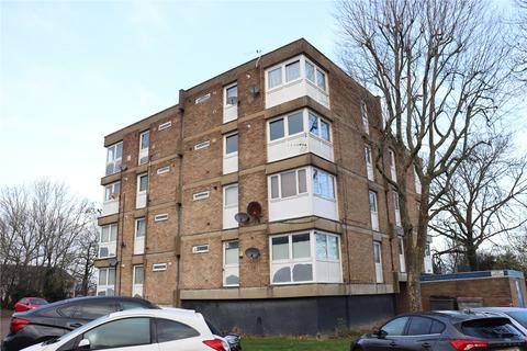 32 Cathedral Drive, Laindon, Basildon, SS15 5WF