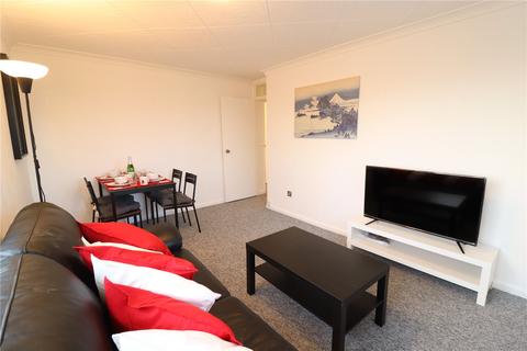 32 Cathedral Drive, Laindon, Basildon, SS15 5WF