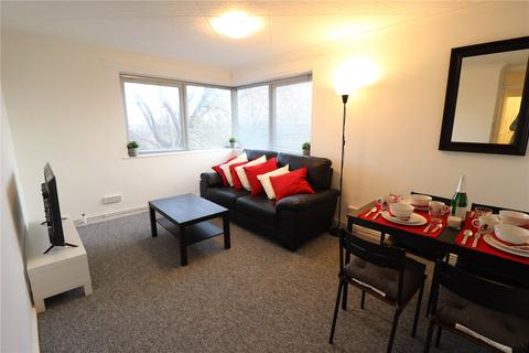 32 Cathedral Drive, Laindon, Basildon, SS15 5WF