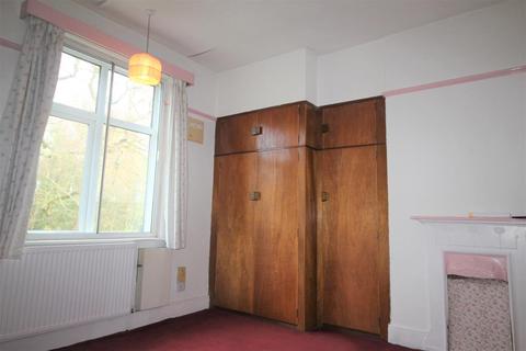 30 Chretien Road, Manchester, M22 4FS