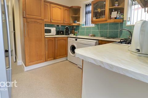 41 Thackeray Road, Ipswich, IP1 6JB