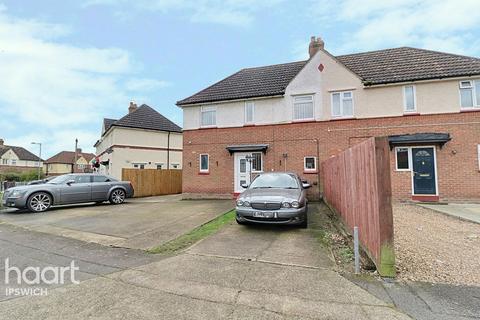 41 Thackeray Road, Ipswich, IP1 6JB