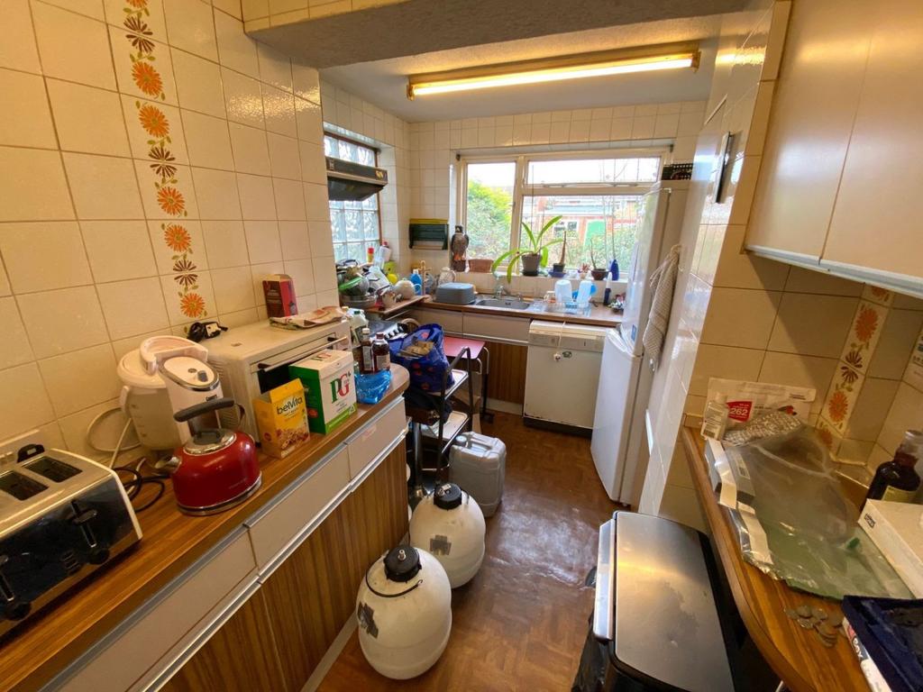 Sandiland Road, The Headlands... 3 bed semidetached house £215,000