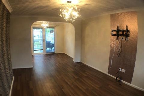 3 bedroom semi-detached house to rent, Highdown Close, Hunsbury Hill, Northampton, NN4