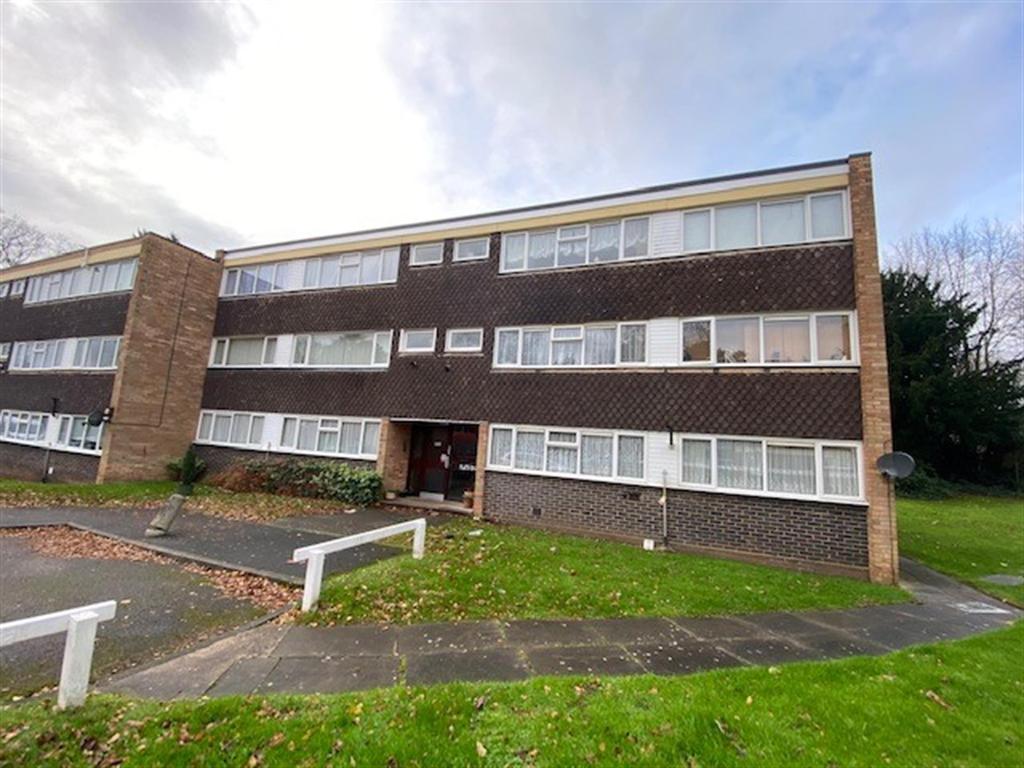 Dominic Drive, Kings Norton... 2 bed flat £725 pcm (£167 pw)