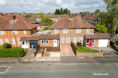 4 bedroom semi-detached house for sale, Waghorn Road, Middlesex HA3