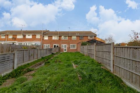 23 Tomkins Close, Stanford-le-hope, SS17 8QU