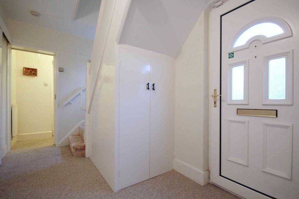 Russet Road, Weaverham, CW8 3 bed semidetached house £160,000