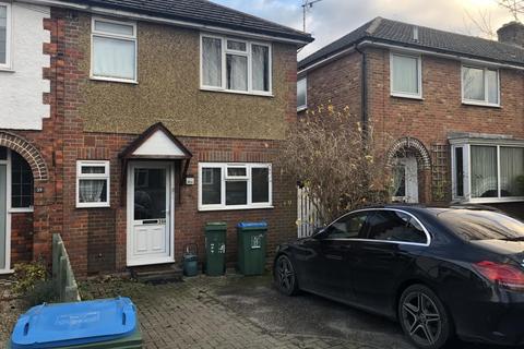 3 bedroom end of terrace house to rent - Clinton Crescent,  Aylesbury,  HP21