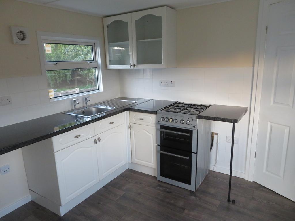 Innisfree Park Homes, Bawsey PE32 1 bed park home £475 pcm (£110 pw)