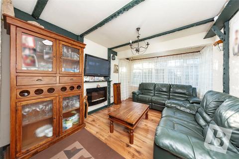 2 bedroom detached bungalow for sale - South Beech Avenue, Wickford, SS11