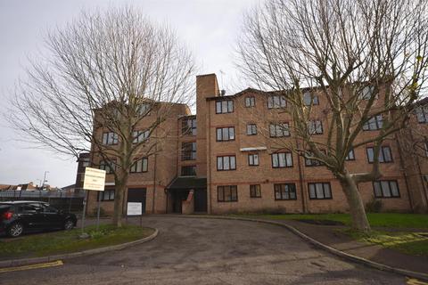 1 bedroom retirement property for sale - Jem Patterson Court, Harlington Close, Harrow, Middlesex, HA1 3RR