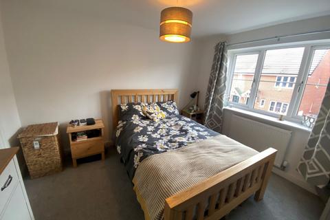 49 Dandelion Close, Northampton, NN3 5FB