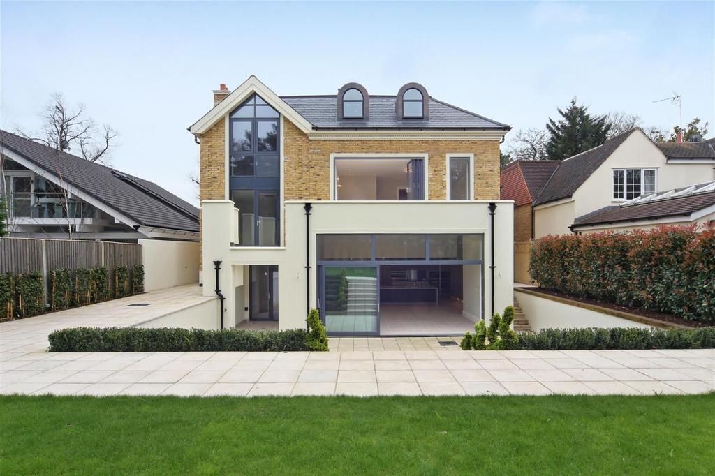 Kingston Upon Thames, KT2 5 bed detached house for sale £3,350,000