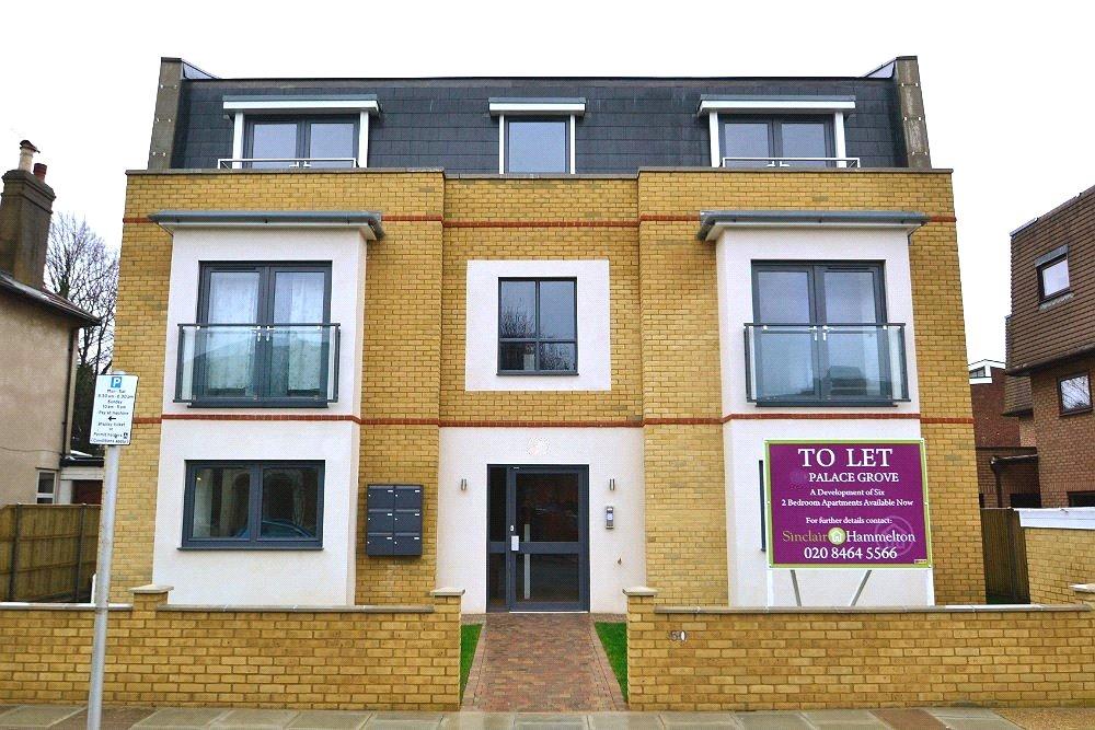 50 Palace Grove, Bromley, BR1 2 bed apartment £1,400 pcm (£323 pw)