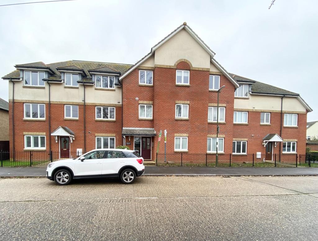 Westloats Lane Bognor Regis PO21 2 bed apartment £875 pcm (£202 pw)