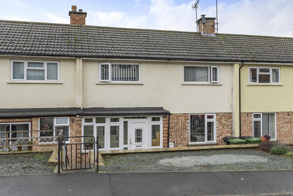 Kington, Herefordshire, HR5 3 bed terraced house £175,000