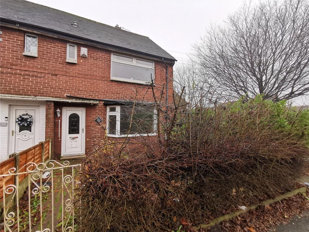 Holly Grove, Chadderton, Oldham, OL9 2 bed end of terrace house £125,000