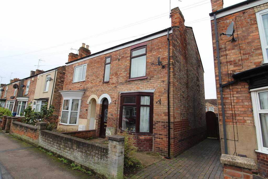 Forster Street, Gainsborough 4 bed semidetached house £107,500