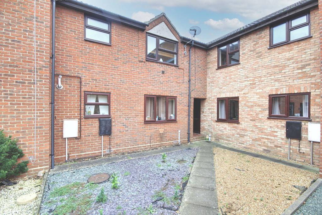 Mortimer Row, Somersham 1 bed apartment £110,000