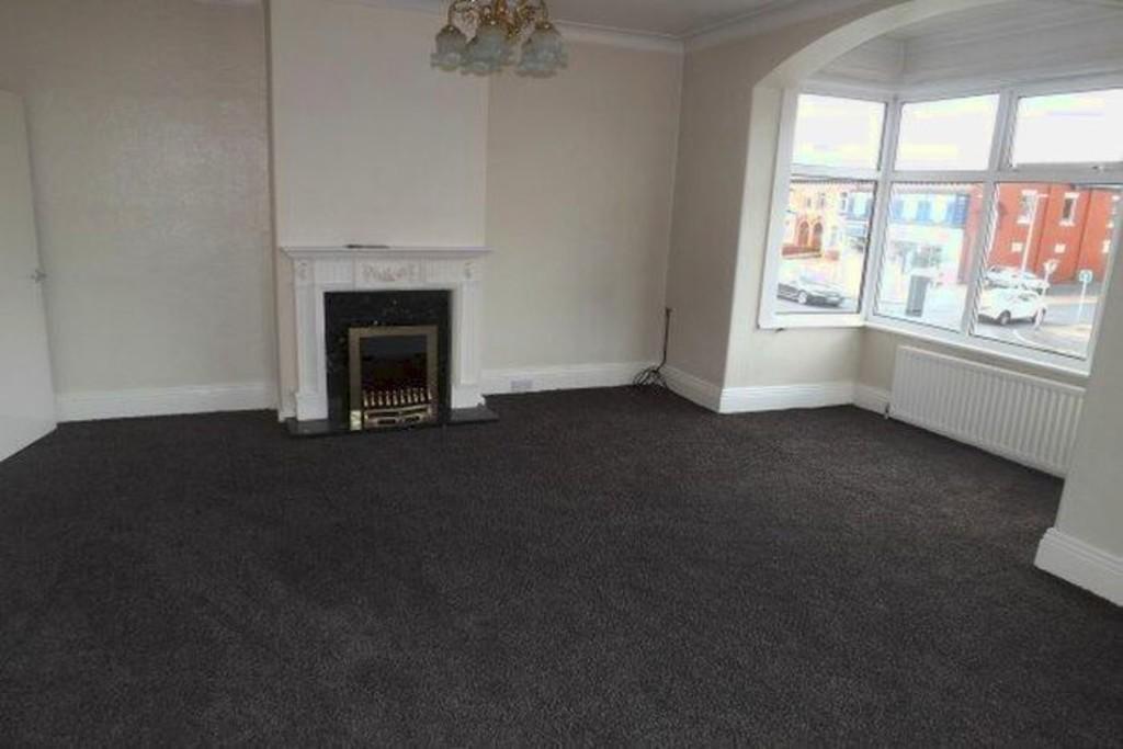 Lindsay Avenue, Blackpool 2 bed apartment £550 pcm (£127 pw)