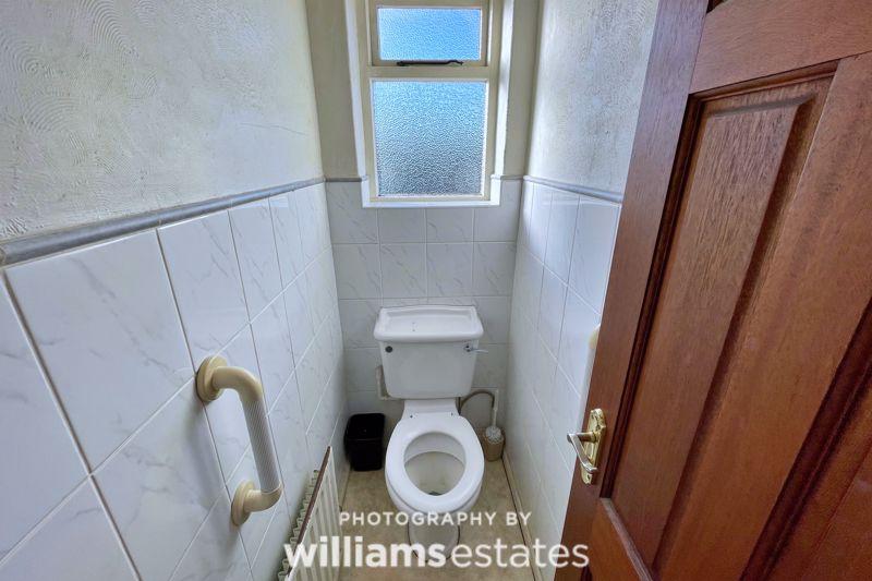 Separate WC