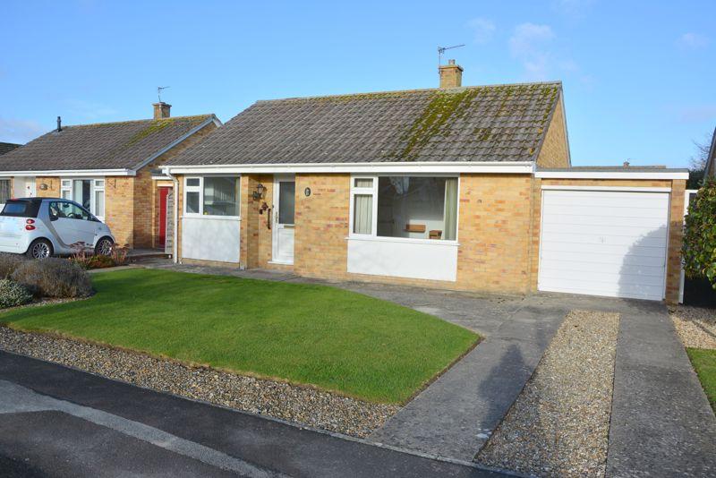 Knoll View, BurnhamOnSea 2 bed detached bungalow £315,000