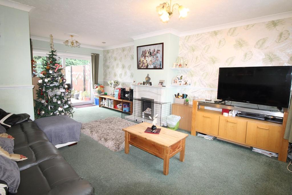 Wardle Crescent, Keighley, BD21 5 bed semidetached house £175,000