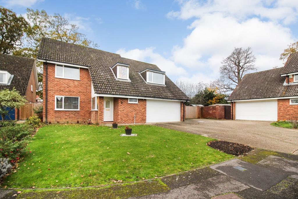 Orkney Close, Calcot, Reading, RG31 4 bed detached house £585,000