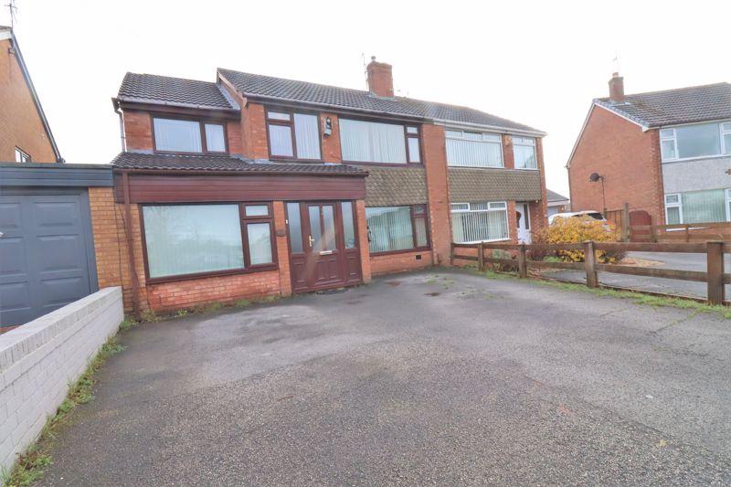 Holmlands Drive, Prenton 4 bed semidetached house £240,000